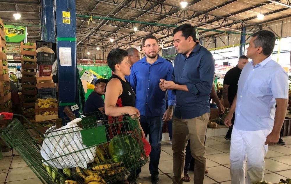 Wilson Lima E Candidato A Vice Visitam Feira Da Banana E A Da Manaus