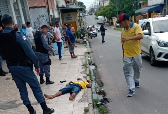 Em Confronto Pm Suspeito De Arrast O Baleado E Policial Acaba