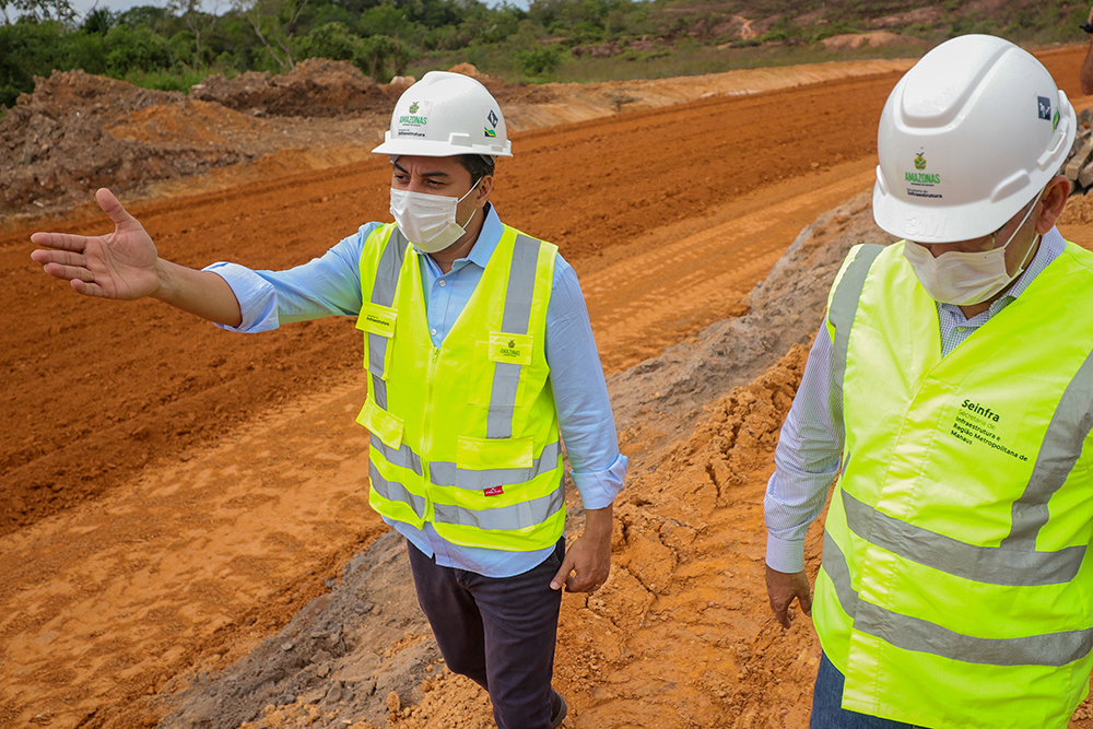 Obras de ampliação do Anel Sul em Manaus são vistoriadas por Wilson