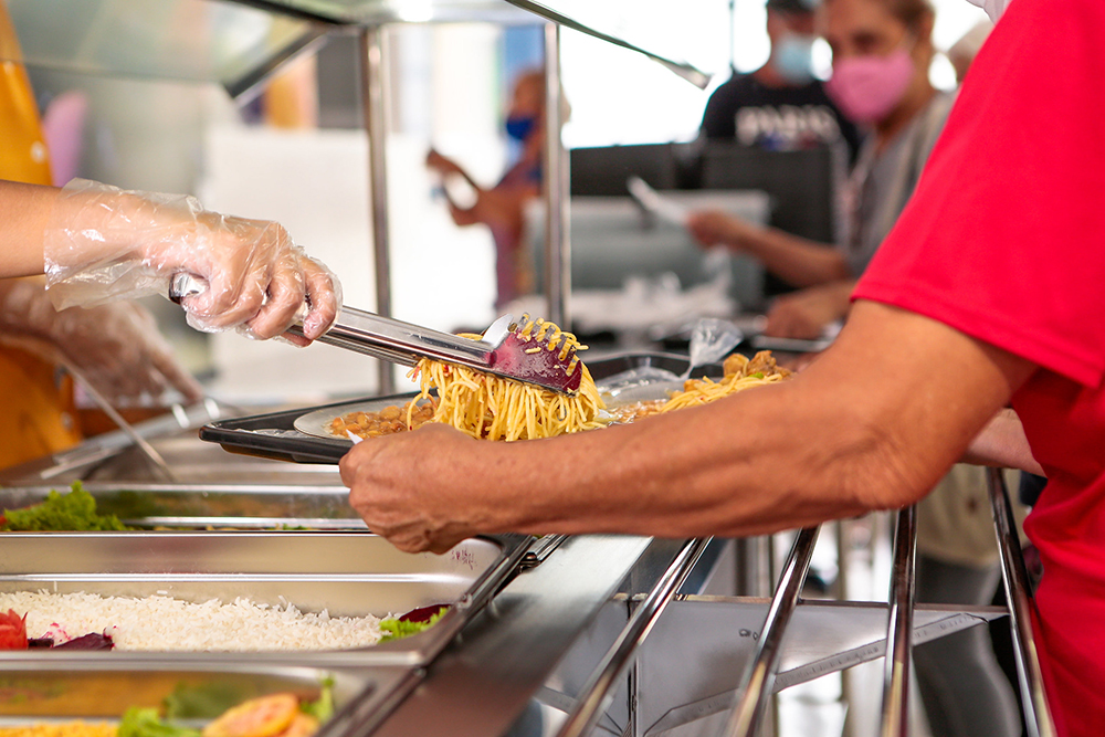 Restaurante popular do Parque do Idoso reabre nesta terça feira 14