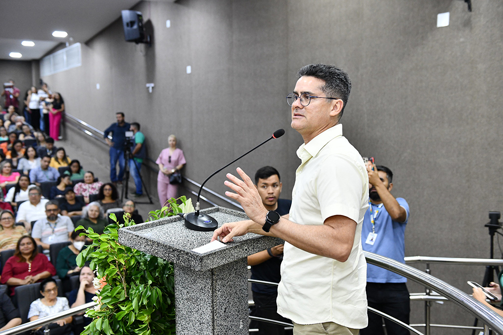 David Almeida Apresenta Ao Minist Rio Da Sa De Estrat Gias Que Mant M A