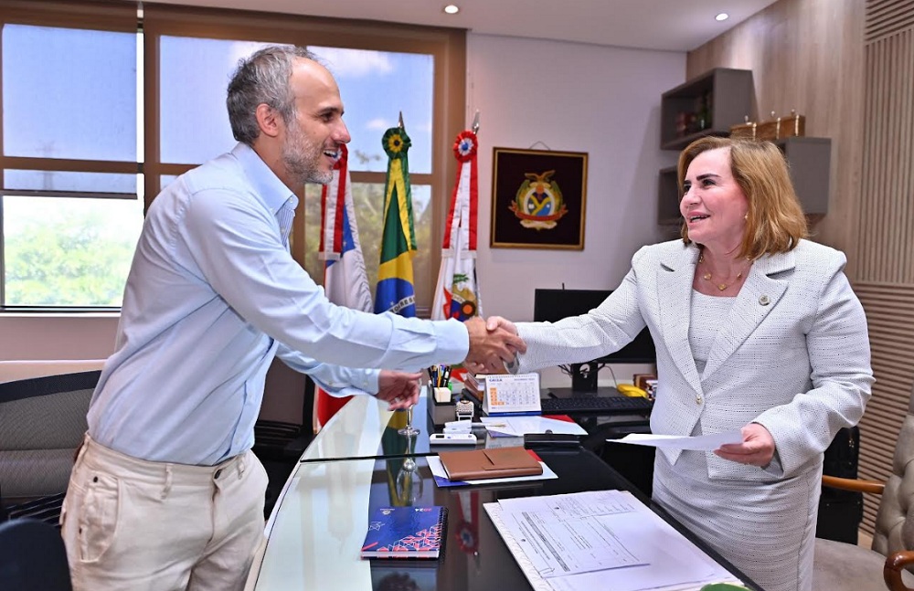 Presidente Do Tce D Posse A Servidor Aprovado No Concurso P Blico Do