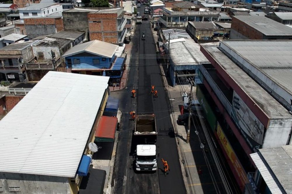 Asfalta Manaus Recupera Avenida Principal Do Bairro Alvorada Portal