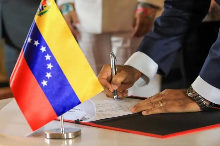 Justi A Da Venezuela Inicia Per Cia De Atas E Documentos Eleitorais