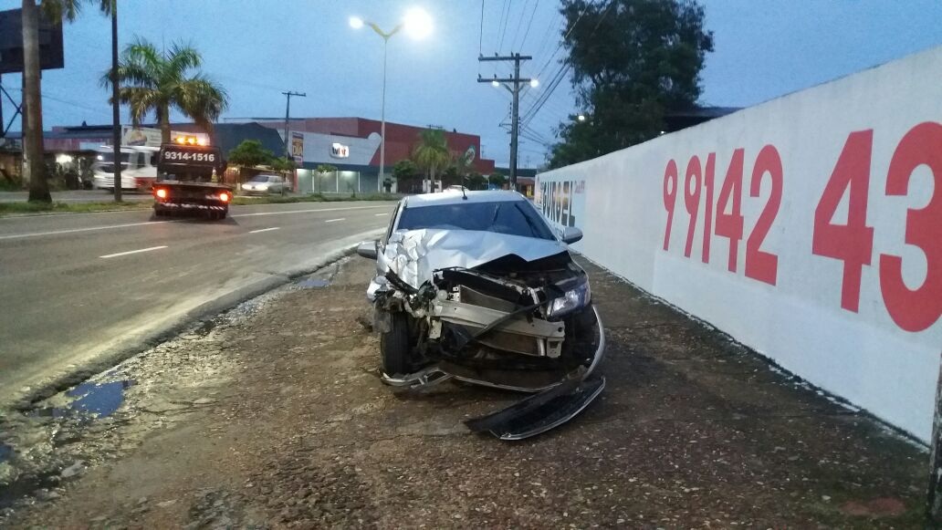 M&eacute;dico morre em acidente na Noel Nutels