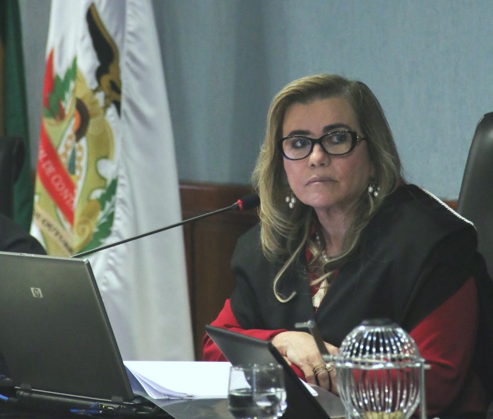 Presidente do TCE suspende pregão eletrônico Presidente do TCE suspende pregão eletrônico