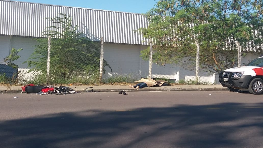 Homem morre atropelado no DI