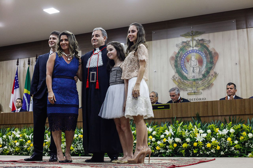 Novo desembargador fez 2,7 mil ligações a advogados Novo desembargador fez 2,7 mil ligações a advogados