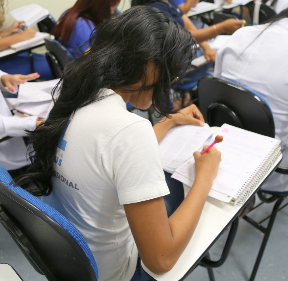 Inscrições abertas para a Educação de Jovens e Adultos (EJA). Inscrições abertas para a Educação de Jovens e Adultos (EJA).