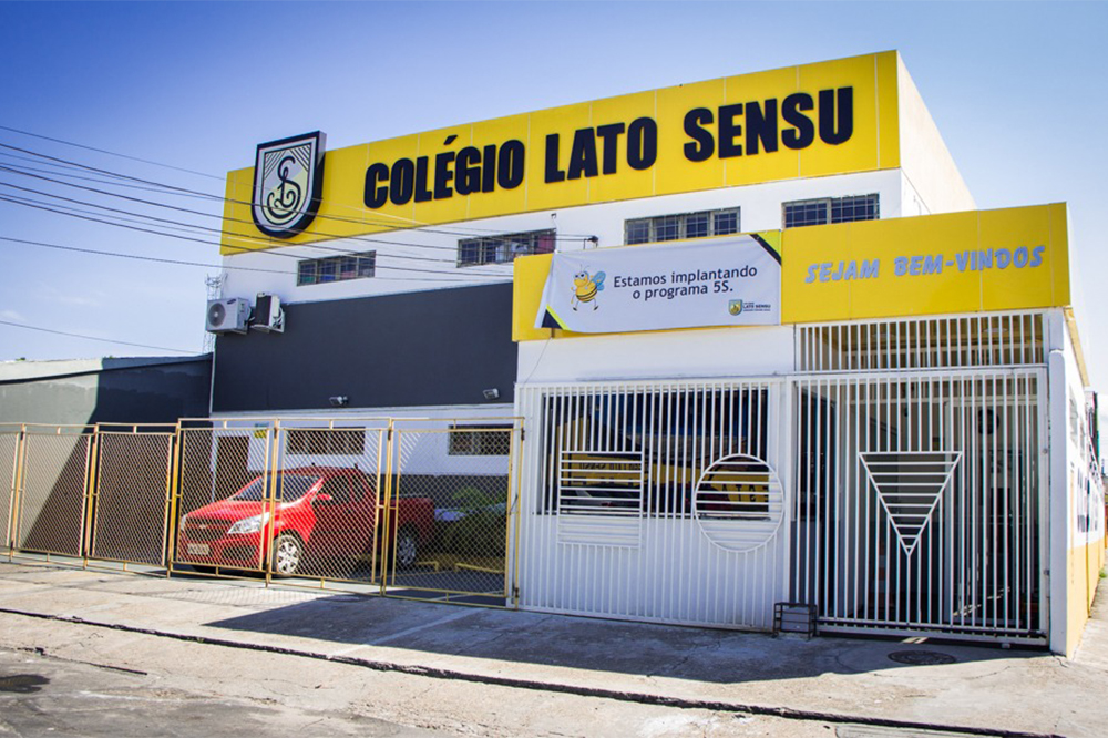 Pais questionam Lato Sensu Pais questionam Lato Sensu