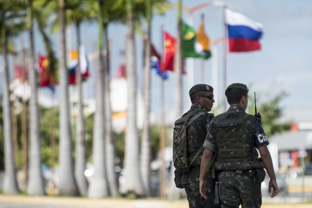 Militares Militares