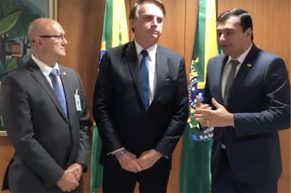 EXCLUSIVO Bolsonaro reafirma compromisso com ZFM EXCLUSIVO Bolsonaro reafirma compromisso com ZFM