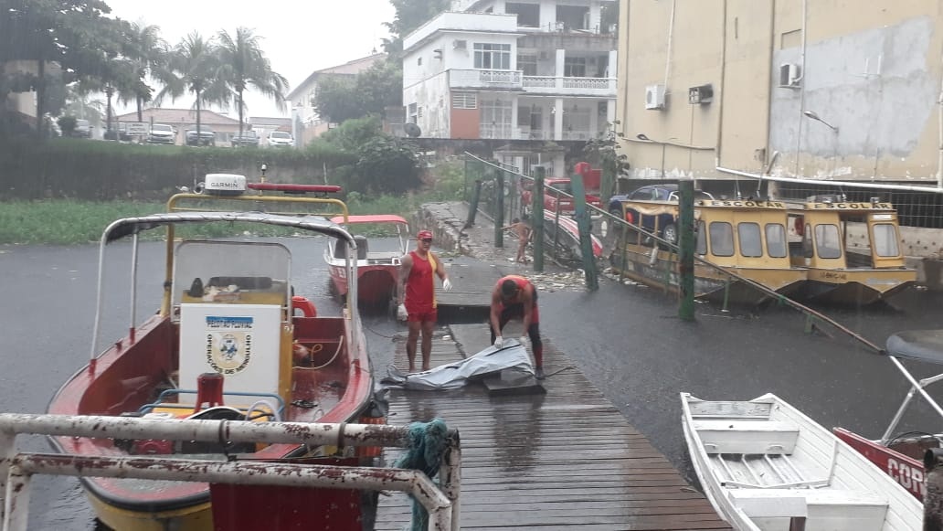 afogamento balsa bombeiros afogamento balsa bombeiros