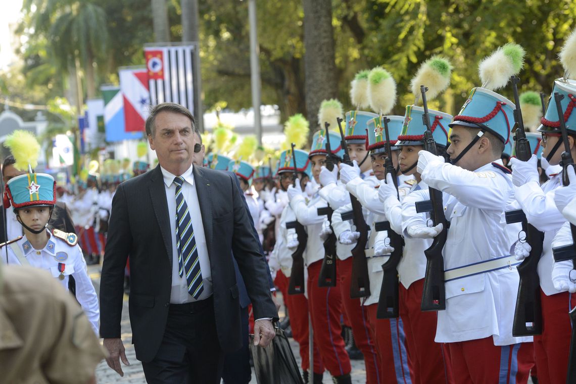 Bolsonaro colégio militar Bolsonaro colégio militar