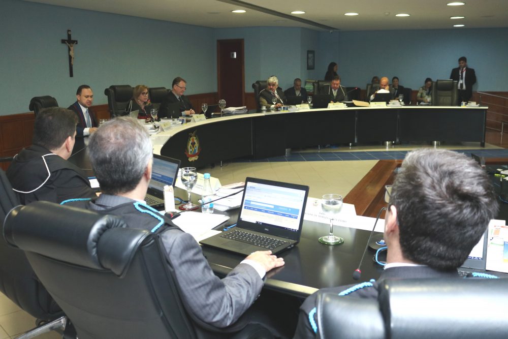 TCE prestações reprova multa TCE prestações reprova multa