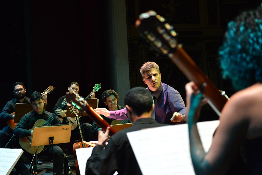 m&atilde;es concerto festival &oacute;pera