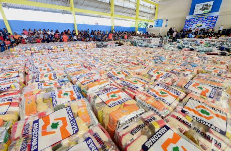 Afetado pela cheia, Canutama recebe ajuda humanit&aacute;ria e doa&ccedil;&otilde;es