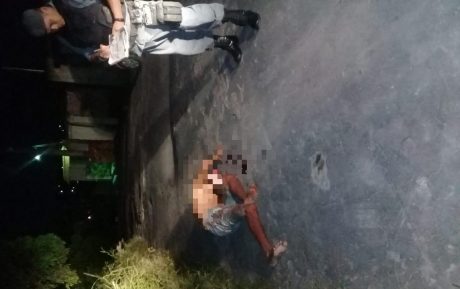 Baleado na bochecha, homem é socorrido na Cidade de Deus Baleado na bochecha, homem é socorrido na Cidade de Deus