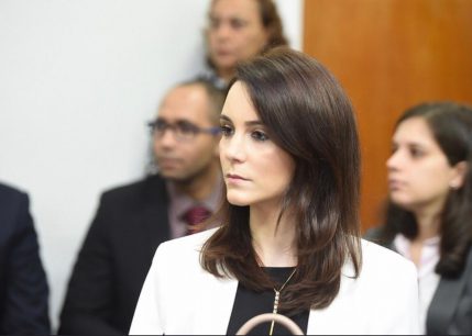 Bebê de 3 meses será transferido de UTI aérea após decisão judicial Bebê de 3 meses será transferido de UTI aérea após decisão judicial