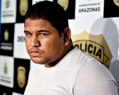 Acusado de homicídio de técnico, morto com 15 facadas, é preso pela PC Acusado de homicídio de técnico, morto com 15 facadas, é preso pela PC