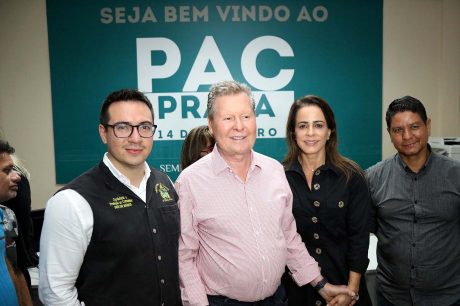 Prefeito Arthur Neto inaugura PAC municipal na Praça 14 de Janeiro Prefeito Arthur Neto inaugura PAC municipal na Praça 14 de Janeiro