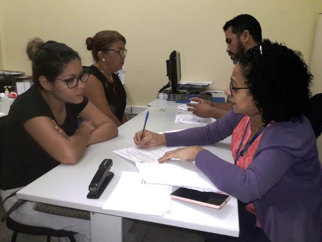 Prefeitura come&ccedil;a a receber enfermeiros e t&eacute;cnicos para substituir servidores dispensados pelo Estado