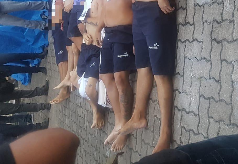 A cada 30 minutos, Seap e IML vão divulgar relatório de identificação dos mortos A cada 30 minutos, Seap e IML vão divulgar relatório de identificação dos mortos