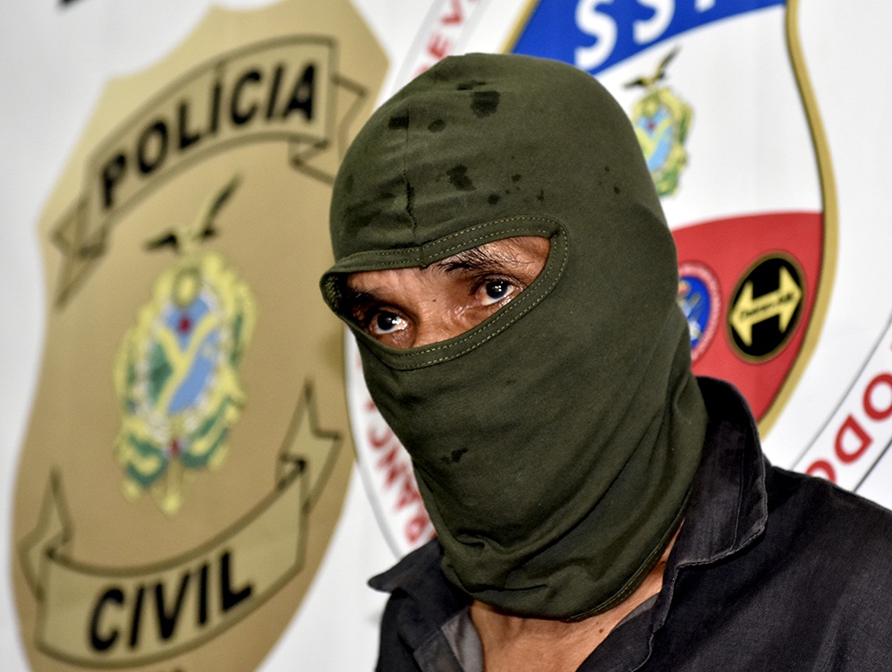 Pai &eacute; condenado a 18 anos e preso por estuprar as filhas, duas crian&ccedil;as