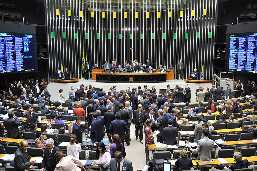 Impeachment de Bolsonaro &eacute; irresponsabilidade