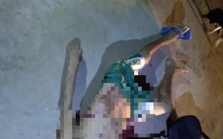 Caçado de porta em porta, homem é morto por pistoleiros no cemitério de índios Caçado de porta em porta, homem é morto por pistoleiros no cemitério de índios