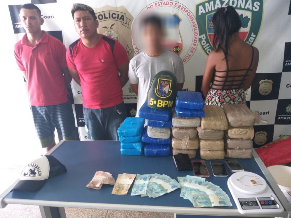 Quadrilha &eacute; presa com 25kg de maconha skunk e pasta base em Coari
