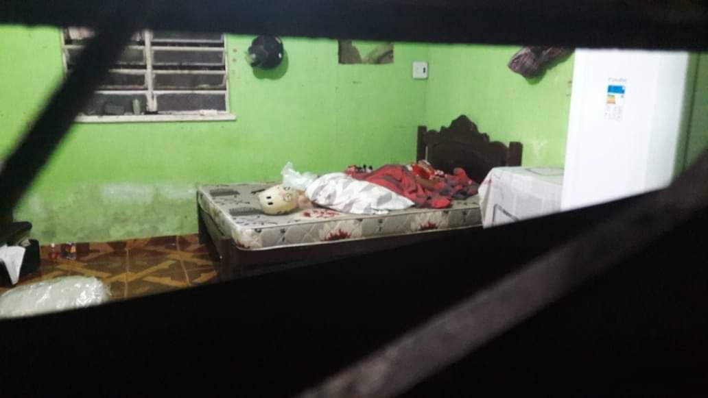 Idoso é encontrado morto na Lindolfo Monteverde, em Parintins Idoso é encontrado morto na Lindolfo Monteverde, em Parintins