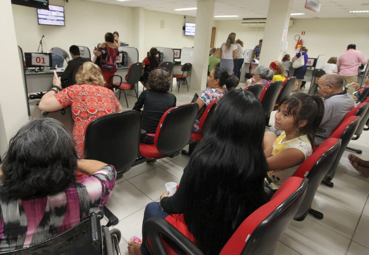 Mais de 1,3 mil aposentados e pensionistas podem ter benefícios suspensos a partir de julho Mais de 1,3 mil aposentados e pensionistas podem ter benefícios suspensos a partir de julho
