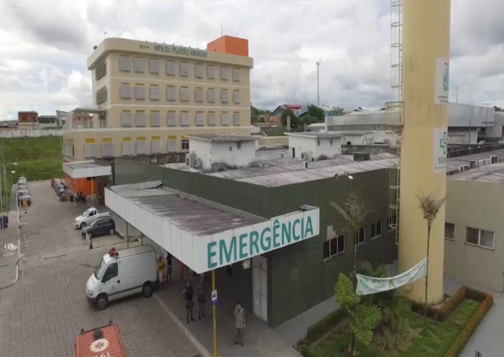 Homem &eacute; morto a golpes de ter&ccedil;ado e duas mulheres ficam feridas no Puraquequara