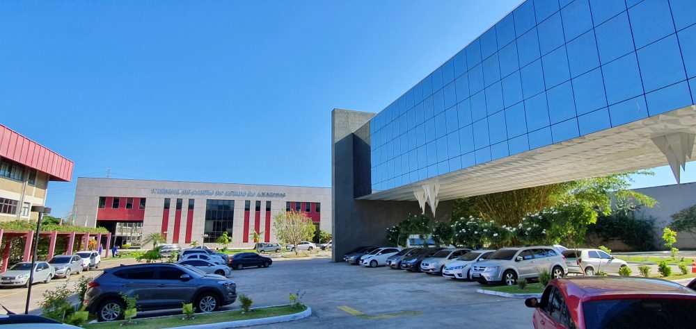 TCE concede Colar do Mérito de Contas para 22 personalidades no dia 11 TCE concede Colar do Mérito de Contas para 22 personalidades no dia 11