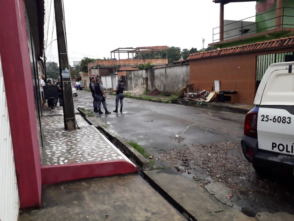 Granada é encontrada em calçada no Monte Sinai e Grupo Marte acionado Granada é encontrada em calçada no Monte Sinai e Grupo Marte acionado