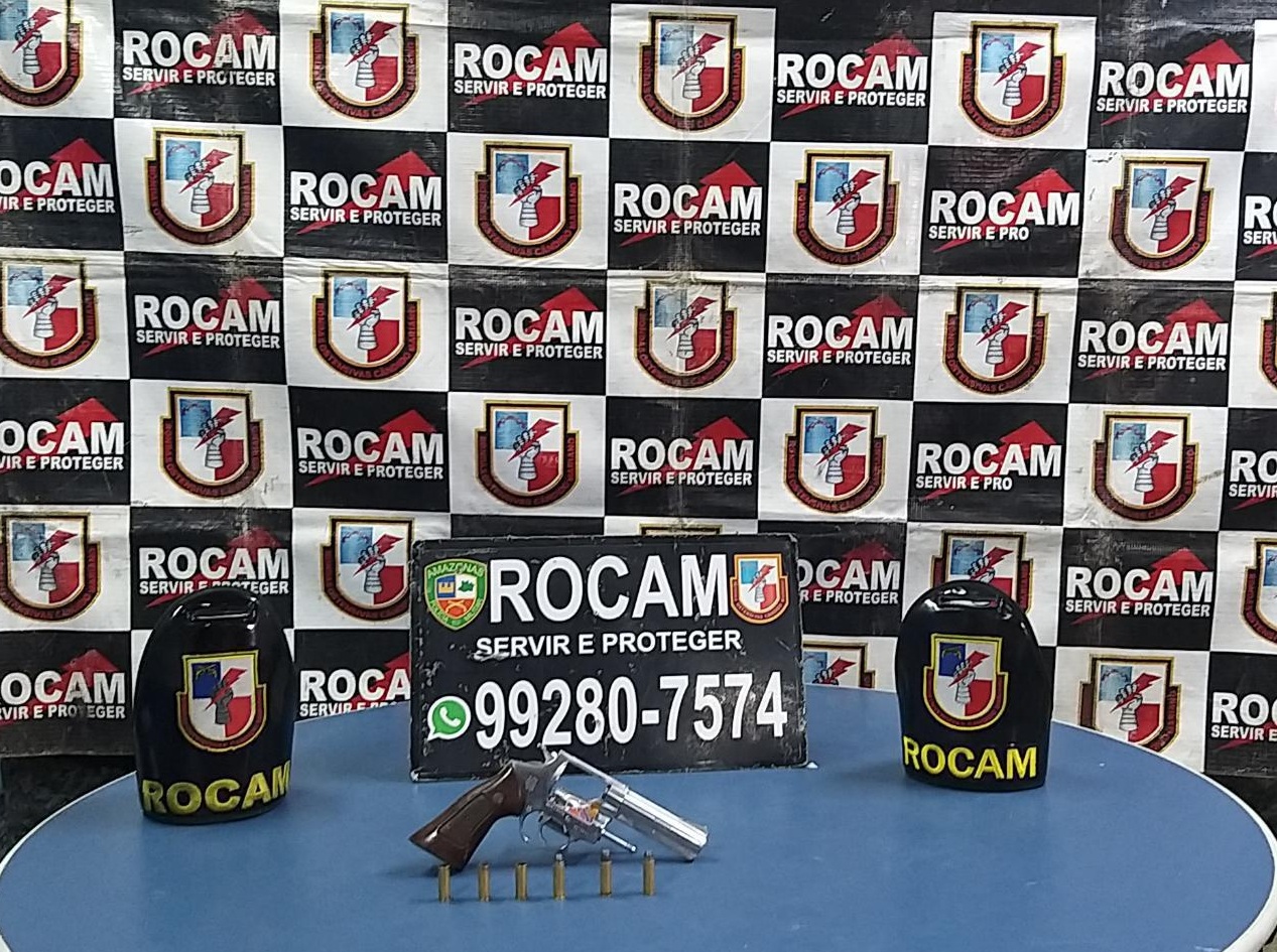 Homem faz crian&ccedil;a de escudo e morre em troca de tiros com a Rocam