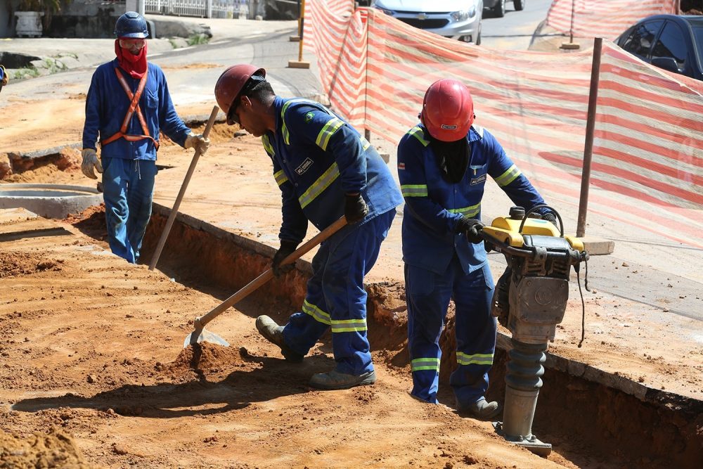 Terminal do bairro S&atilde;o Raimundo &eacute; deslocado durante obras