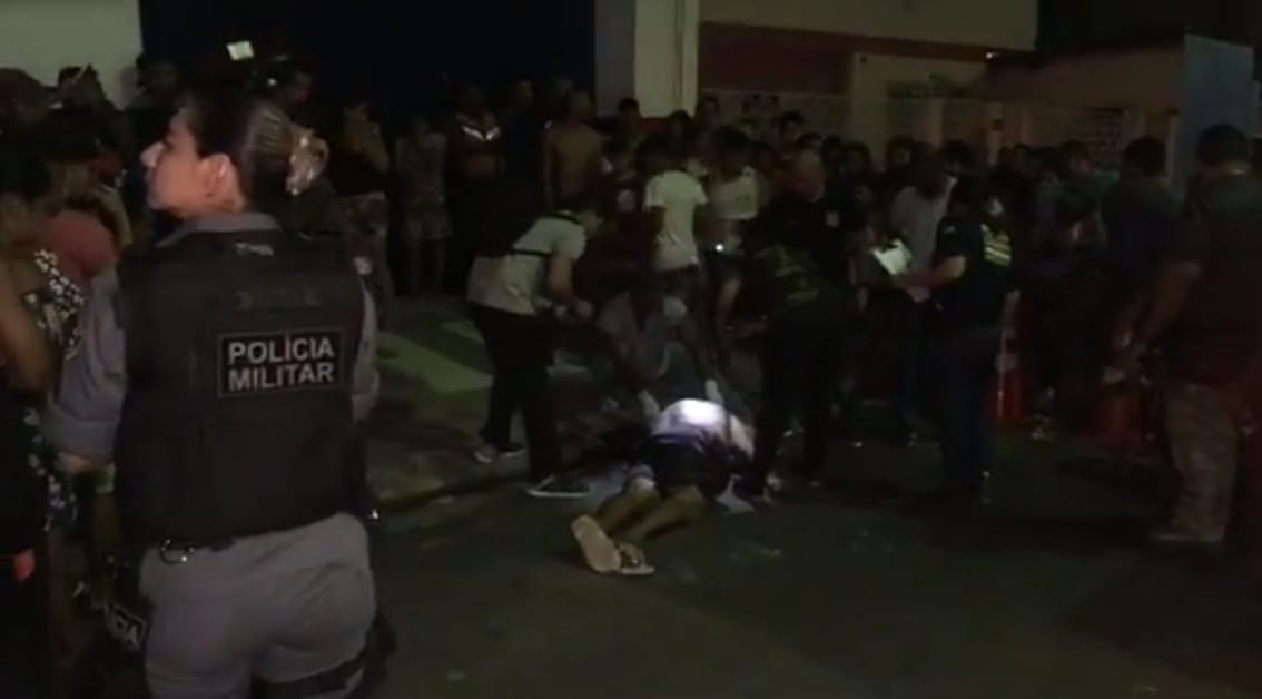 Soldado do tráfico é morto com diversos tiros em Petrópolis Soldado do tráfico é morto com diversos tiros em Petrópolis