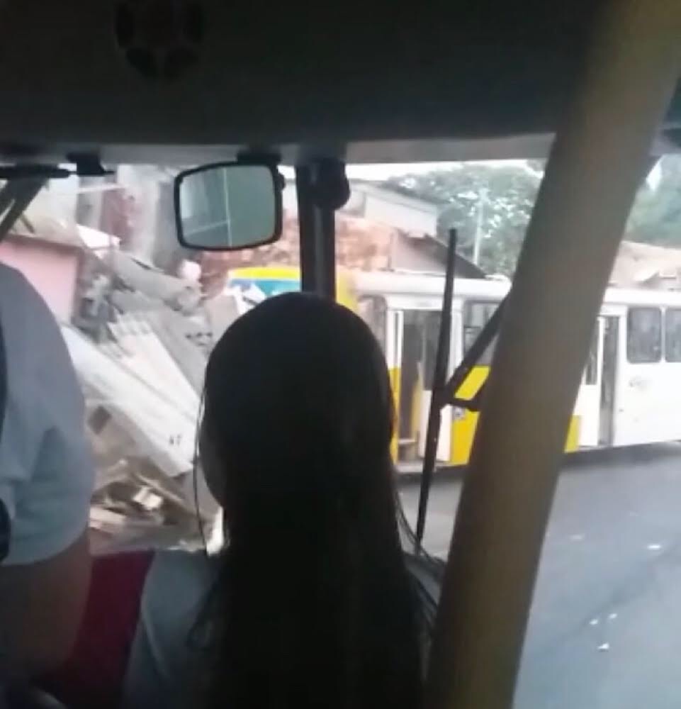 Ônibus Ônibus