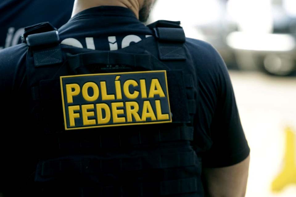 Juiz do AM v&ecirc; fortes ind&iacute;cios de que suspeitos presos se uniram para hackear Moro