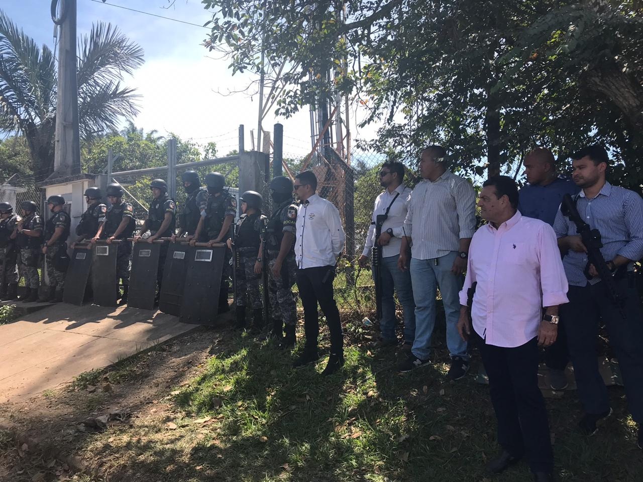 Acesso a distribuidoras &eacute; liberado pela pol&iacute;cia ap&oacute;s protestos de motoristas de aplicativos