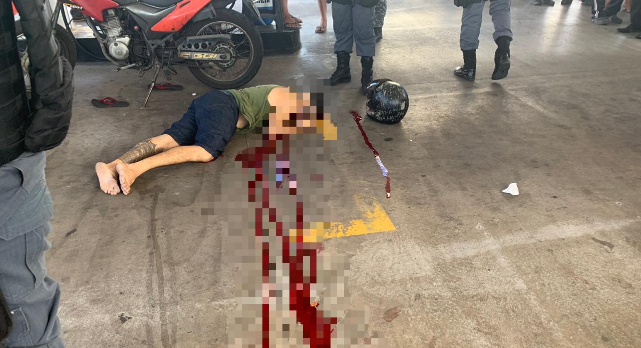 Cozinheiro &eacute; morto quando abastecia moto na Bet&acirc;nia. 