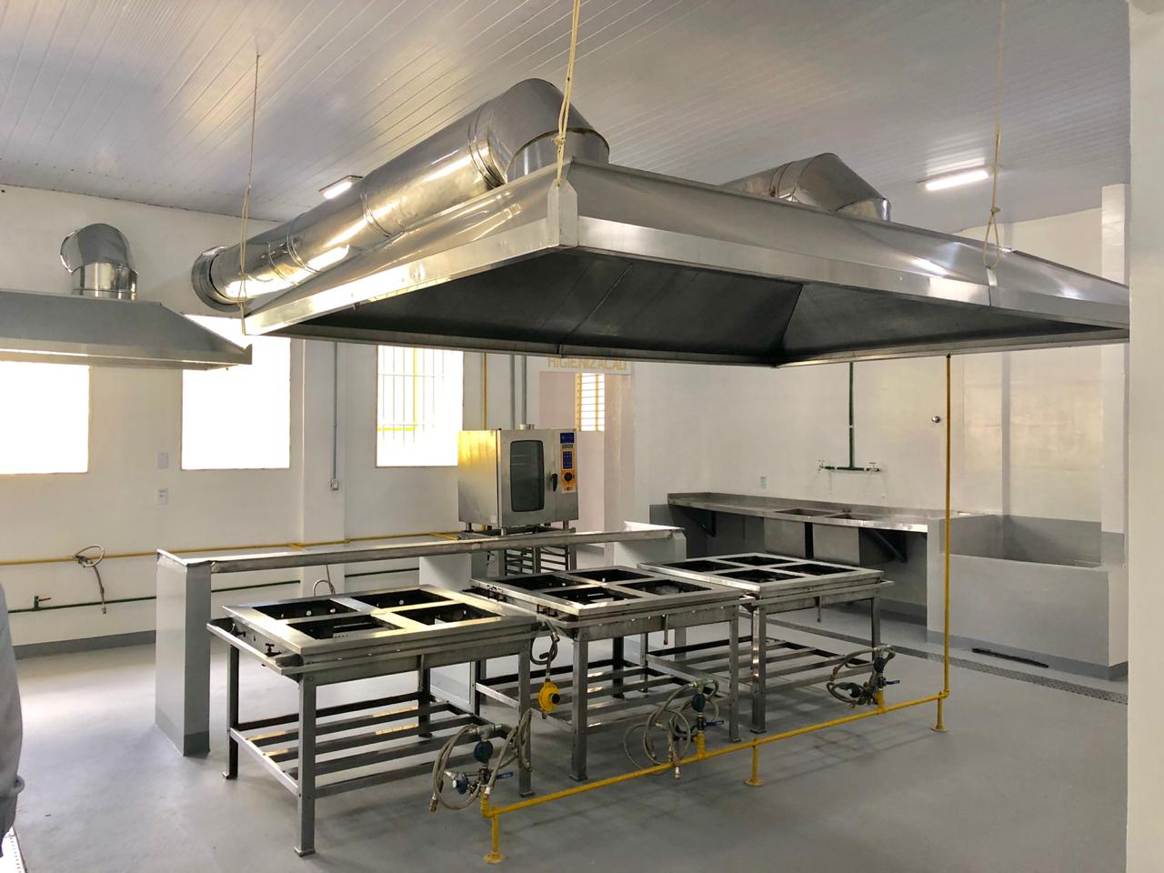 Seap reinaugura cozinha do CDPM 1 para produ&ccedil;&atilde;o de at&eacute; 8 mil refei&ccedil;&otilde;es por dia