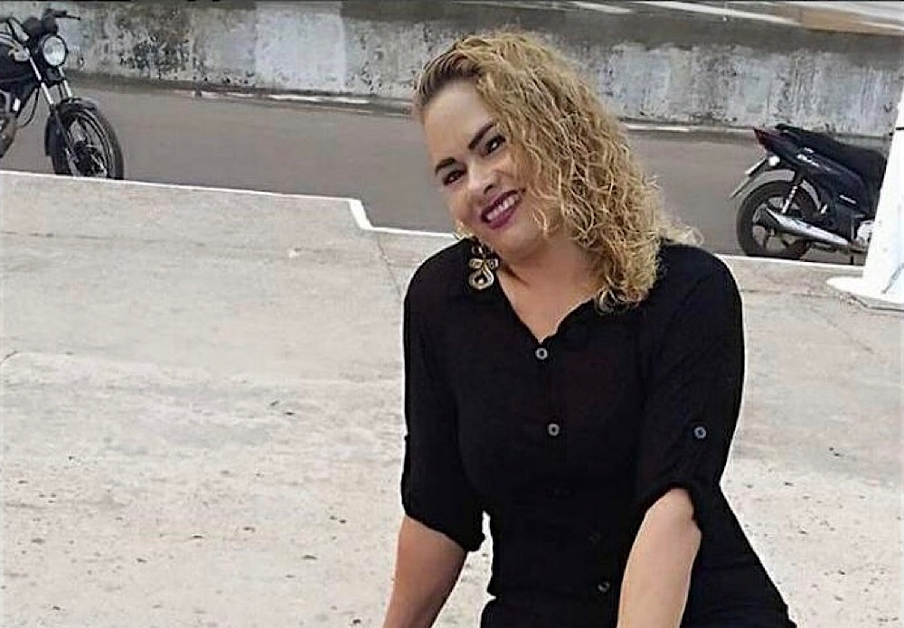 Funcionária Funcionária