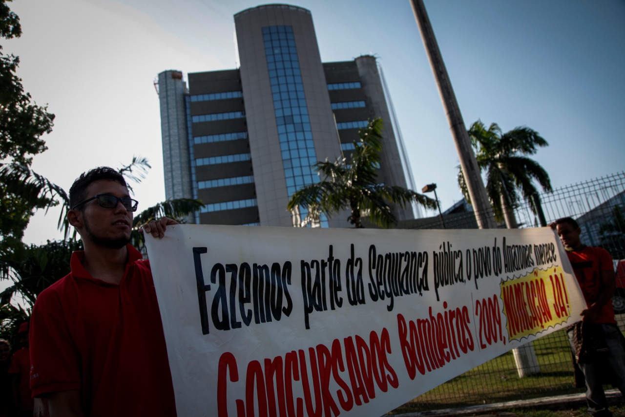 820 candidatos aprovados em concurso de 2009 devem ser nomeados 820 candidatos aprovados em concurso de 2009 devem ser nomeados