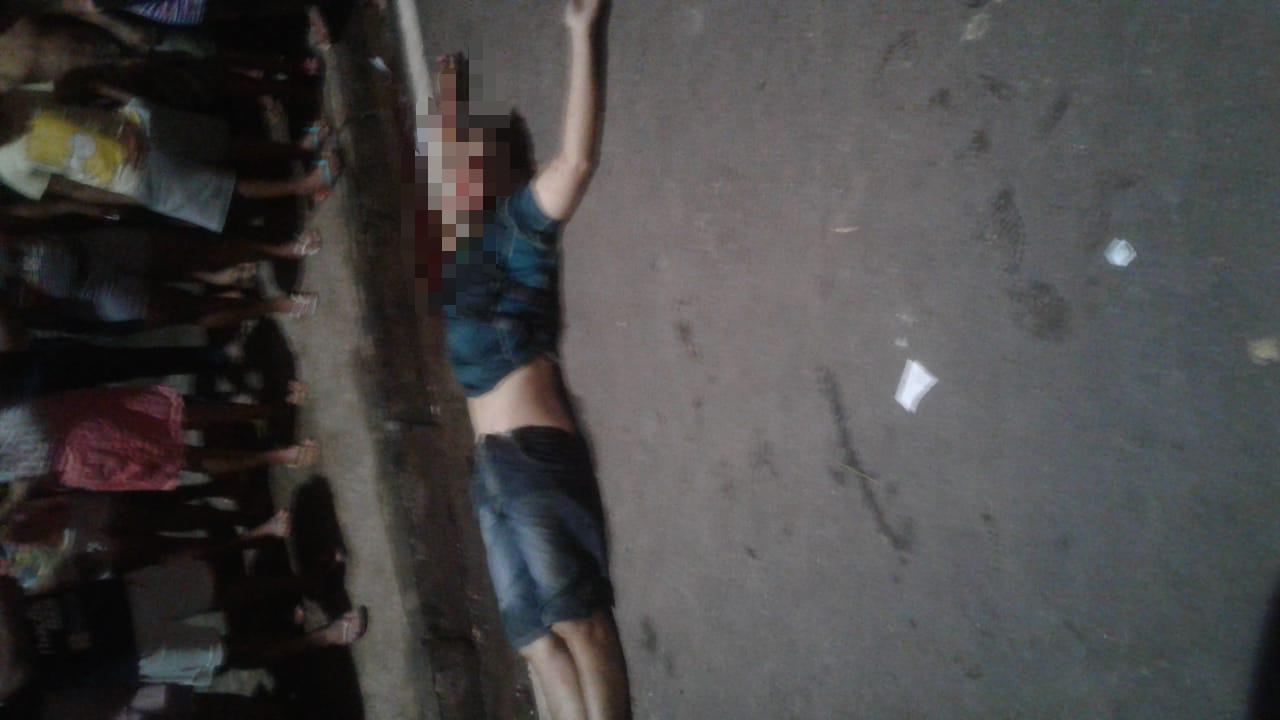 Homem sequestrado em balneário tem orelha decepada e é jogado em avenida Homem sequestrado em balneário tem orelha decepada e é jogado em avenida