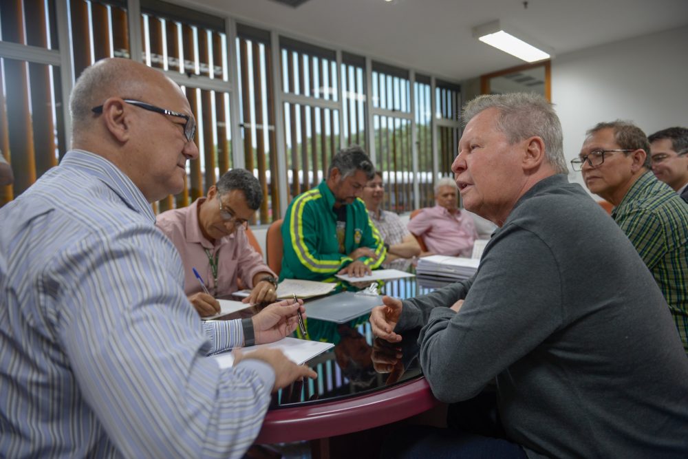 Bola da Suframa receber&aacute; pavimenta&ccedil;&atilde;o em concreto para suportar sobrecarga de ve&iacute;culos