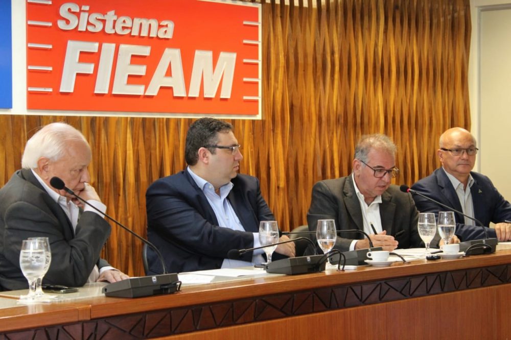 Amazonas tem R$ 2,796 bilhões em projetos aprovados para gerar empregos Amazonas tem R$ 2,796 bilhões em projetos aprovados para gerar empregos
