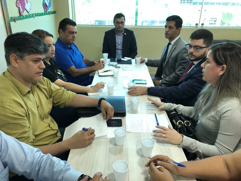 MPF se reúne com governo para tratar de demandas de cidades do Alto Solimões MPF se reúne com governo para tratar de demandas de cidades do Alto Solimões